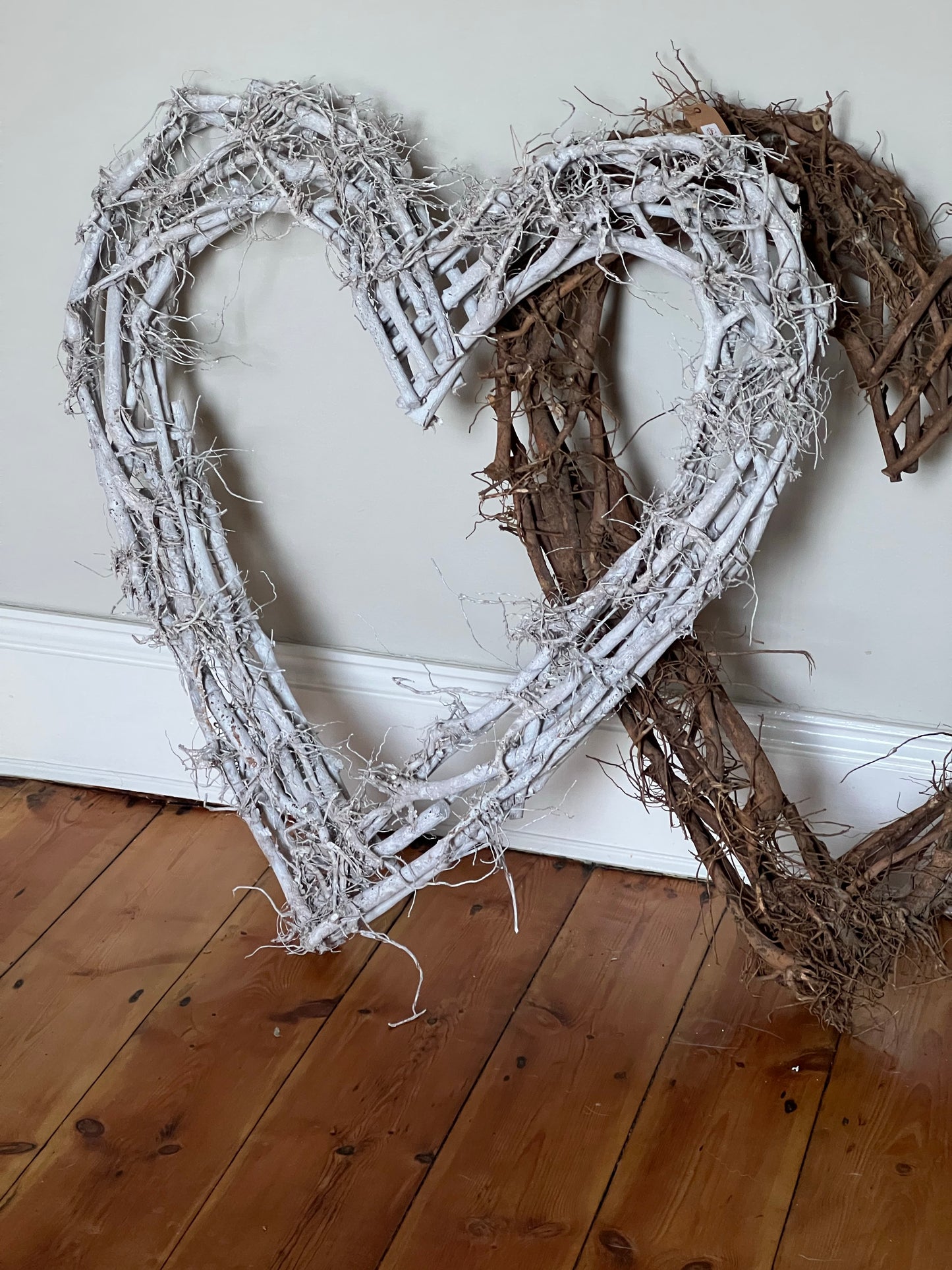 Large Cotton Root Hearts 90x90x8 cm