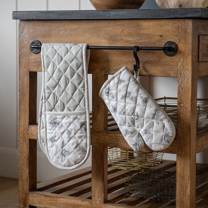 Distressed Bees Oven (Single)