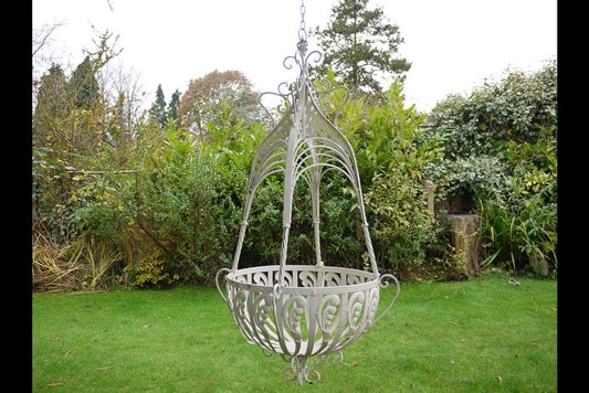 Metal Decorative Hanging Basket