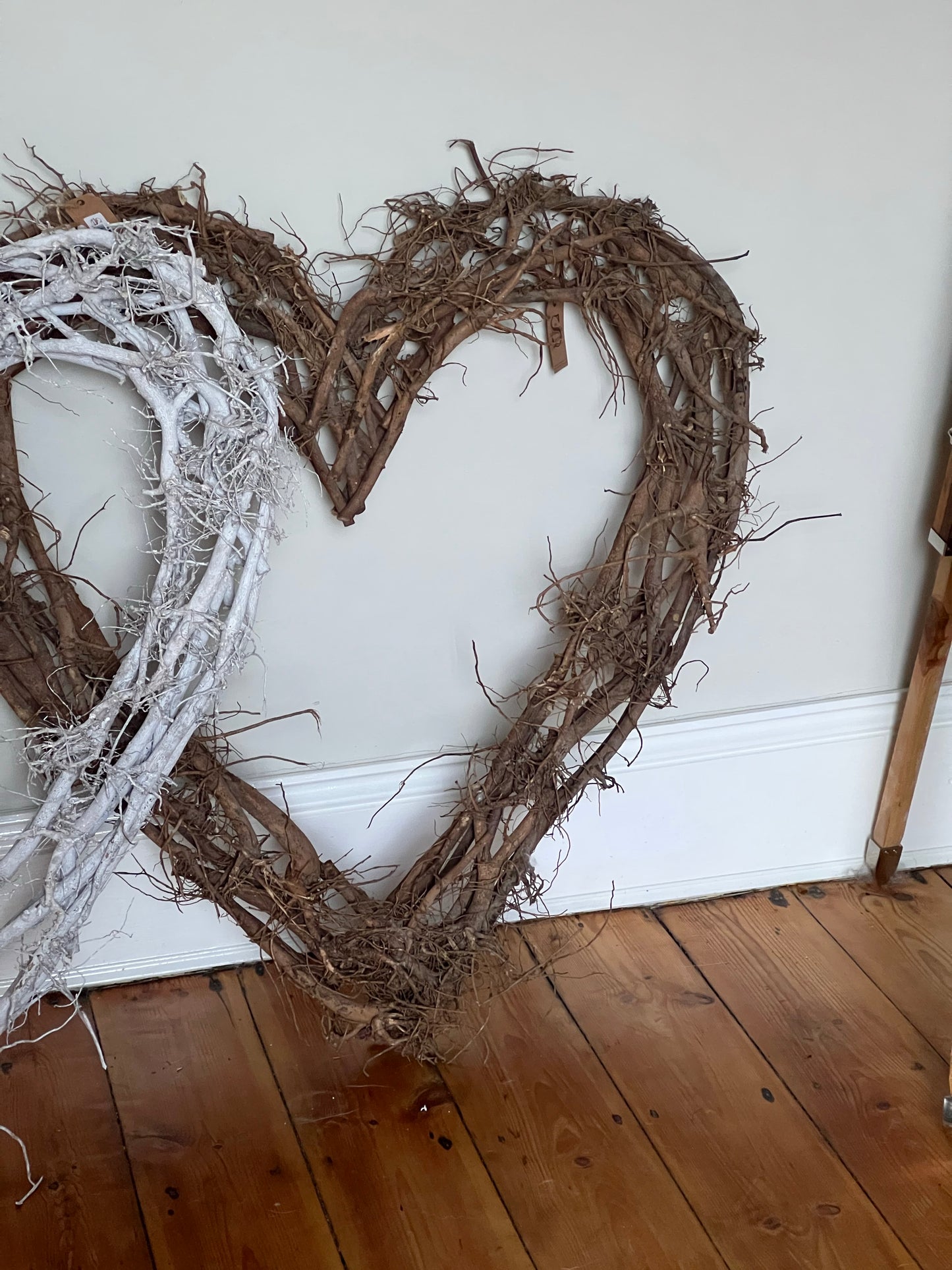 Large Cotton Root Hearts 90x90x8 cm