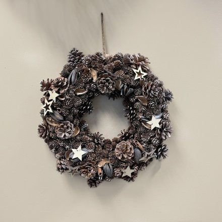 Natural Pine Cone and Star Woodland Wreath