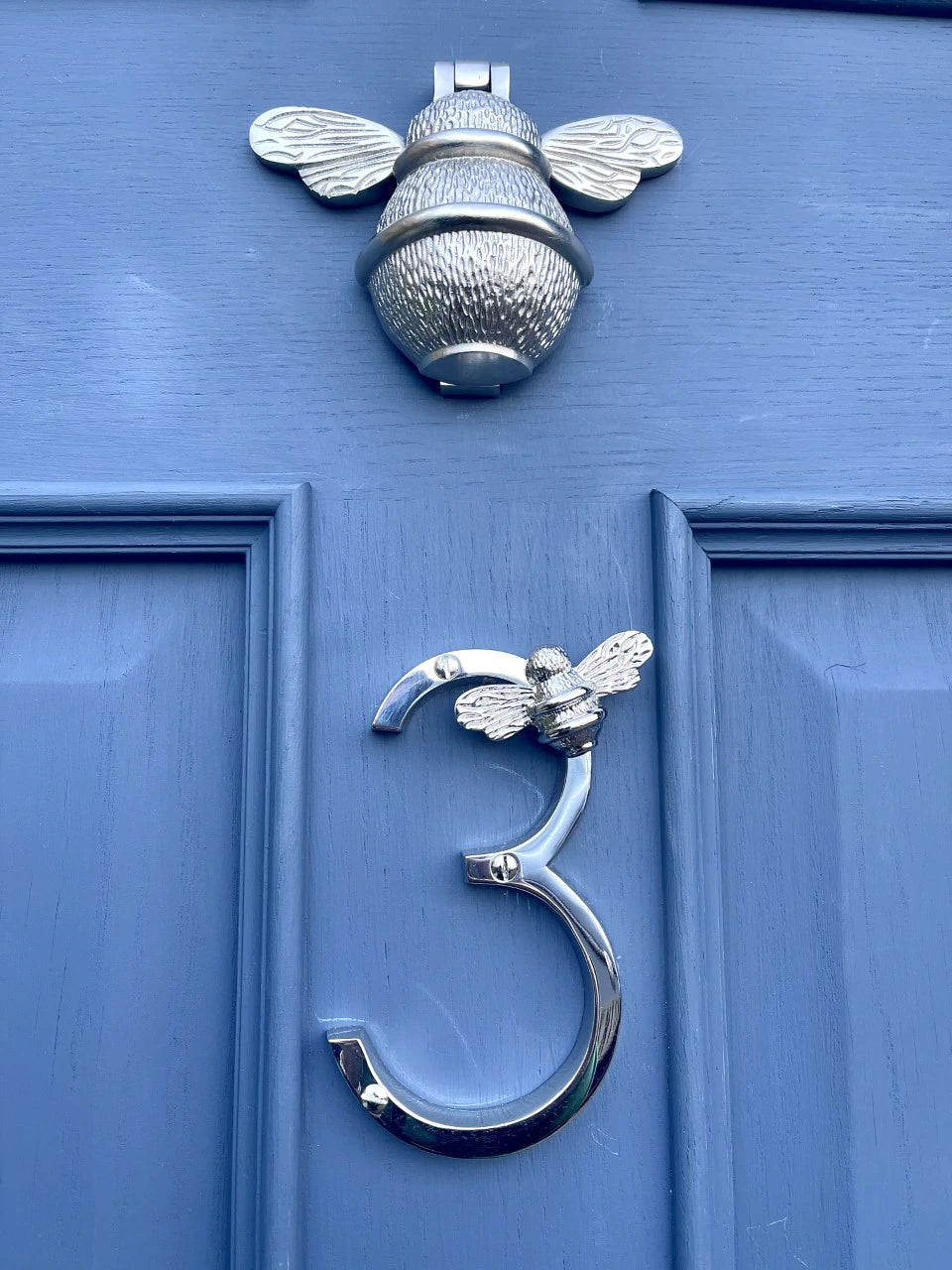 Bee Door Number