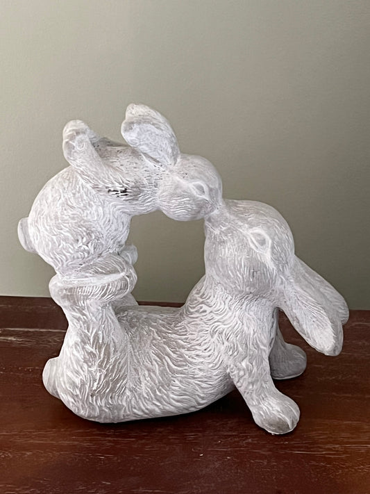 Kissing Bunnies